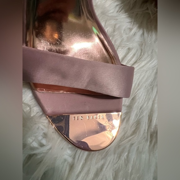 NIBSatin Elira Bow Sandals High Heels Sandals-Ted Baker (Light Pink Satin)US 9 - Picture 3 of 14